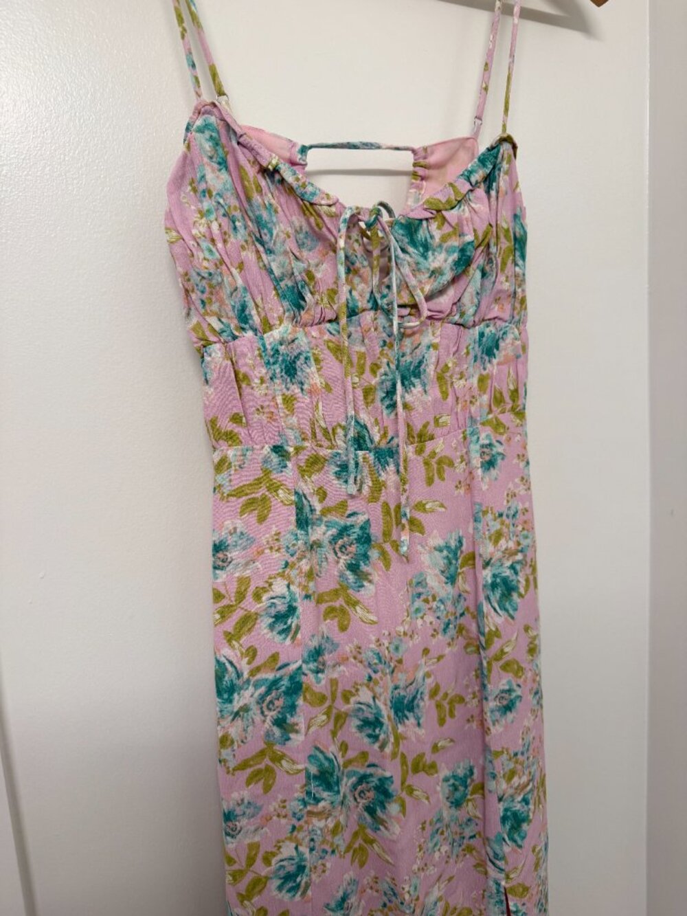 ASTR the Label “Verana Dress” - Picture 3 of 10